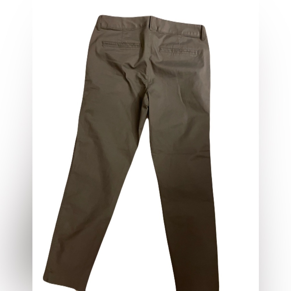 NWOT Old Navy Pixie Chino Pants in Gray